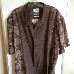 Tommy Bahama men's XXL button shirt short sleeve
